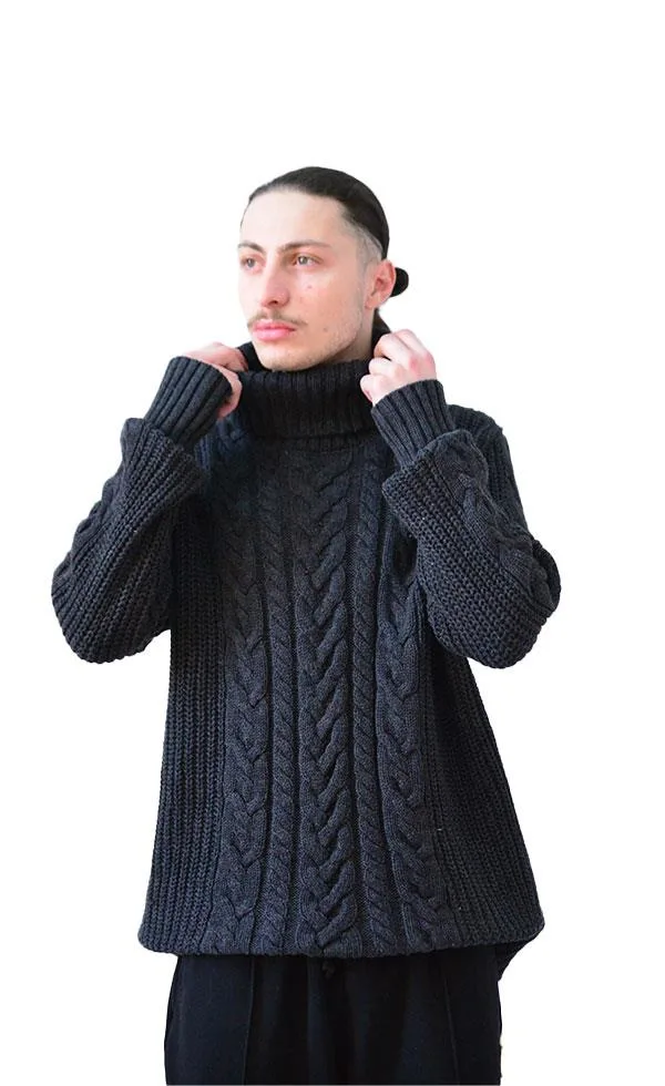 ყელიანი სვიტერი